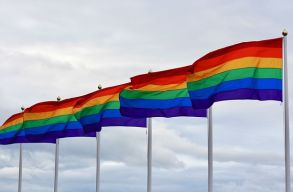 A magyar-n�met meccs napj�n sziv�rv�nyos lobog�k fognak lengeni M�nchenben