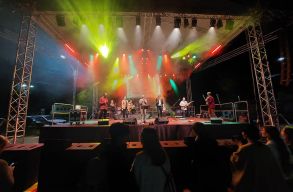 Megkezd�dtek a 12. Hunyad Megyei Magyar Napok, �tadt�k a Barcsay �kos-d�jakat