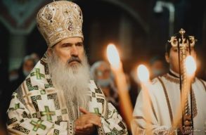 Teodosie �rsek ism�t a r�di�ban osztotta az �szt a vakcin�val kapcsolatban. Egy szakorvos szerint nem volt j� �tlet