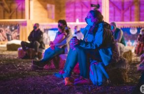 Id�n m�r lesznek fesztiv�lok, de az�rt nagy, �ssze�lelkez�s tombol�sra ne sz�m�tsunk