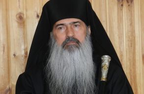 Teodosie �rsek: szabad a tengerpartra menni, de az ember ne n�zzen oda, ahov� nem illik!