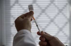 Az influenzaolt�s is v�dhet a Covid-19 s�lyos k�vetkem�nyeit�l