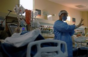 A koronav�rusban m�lt h�ten elhunytak 94,7 sz�zal�ka nem volt beoltva