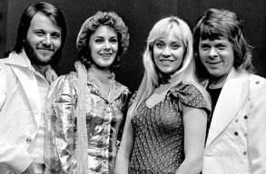 Nagylemezzel t�r vissza - 40 �v ut�n - az ABBA