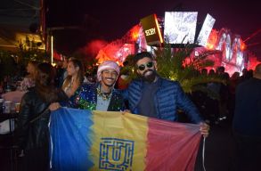 T�k�s Hunor: Ebben a furcsa vil�gban az�rt m�gis lehet�nk felszabadultak