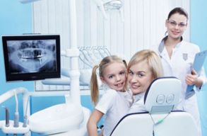 F��ll�s� fogorvos munkat�rsnak ny�lhatnak remek lehet�s�gei Dabason (x)