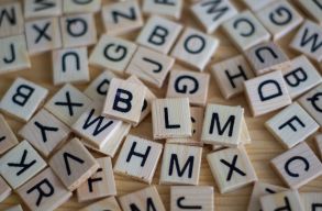 A Collins sz�t�r is megv�lasztotta az �v szav�t, �s semmi k�ze a j�rv�nyhoz