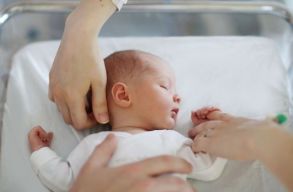 Alig sz�letett t�bb magyar gyerek tavaly, mint tavalyel�tt Kolozsv�ron